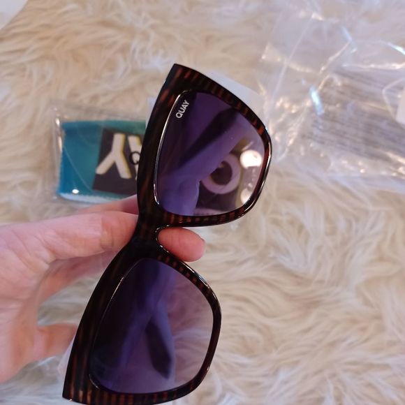 Host Pick! NEW! RArE Quay For Keeps espresso striped cat eye sun… main image 12